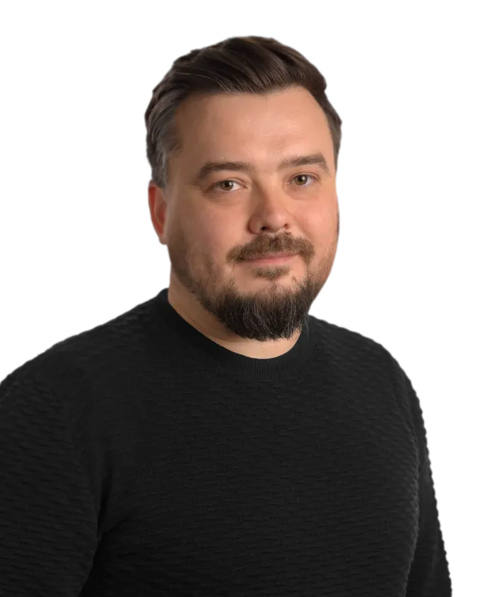 Александр <br/>Шакмаев